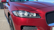 Jaguar F-Pace 2.0d Portfolio 5dr Auto AWD Diesel Estate